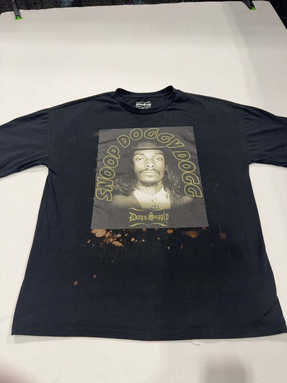 Dogg Supply by Snoop Dogg Graphic T-Shirt Size Medium